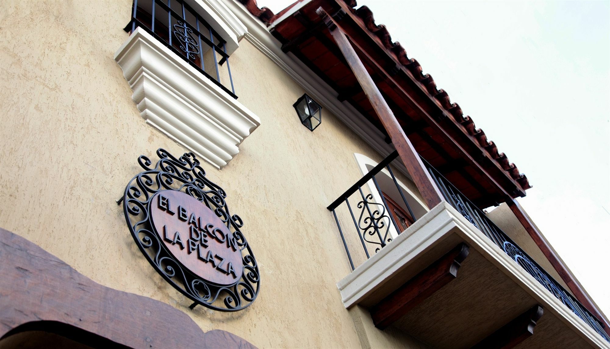 Hotel Boutique Balcon De La Plaza Salta Exterior photo